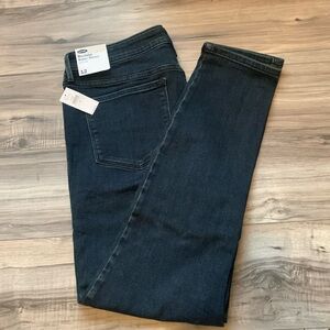 NWT Old Navy rockstar skinny Jean 12
